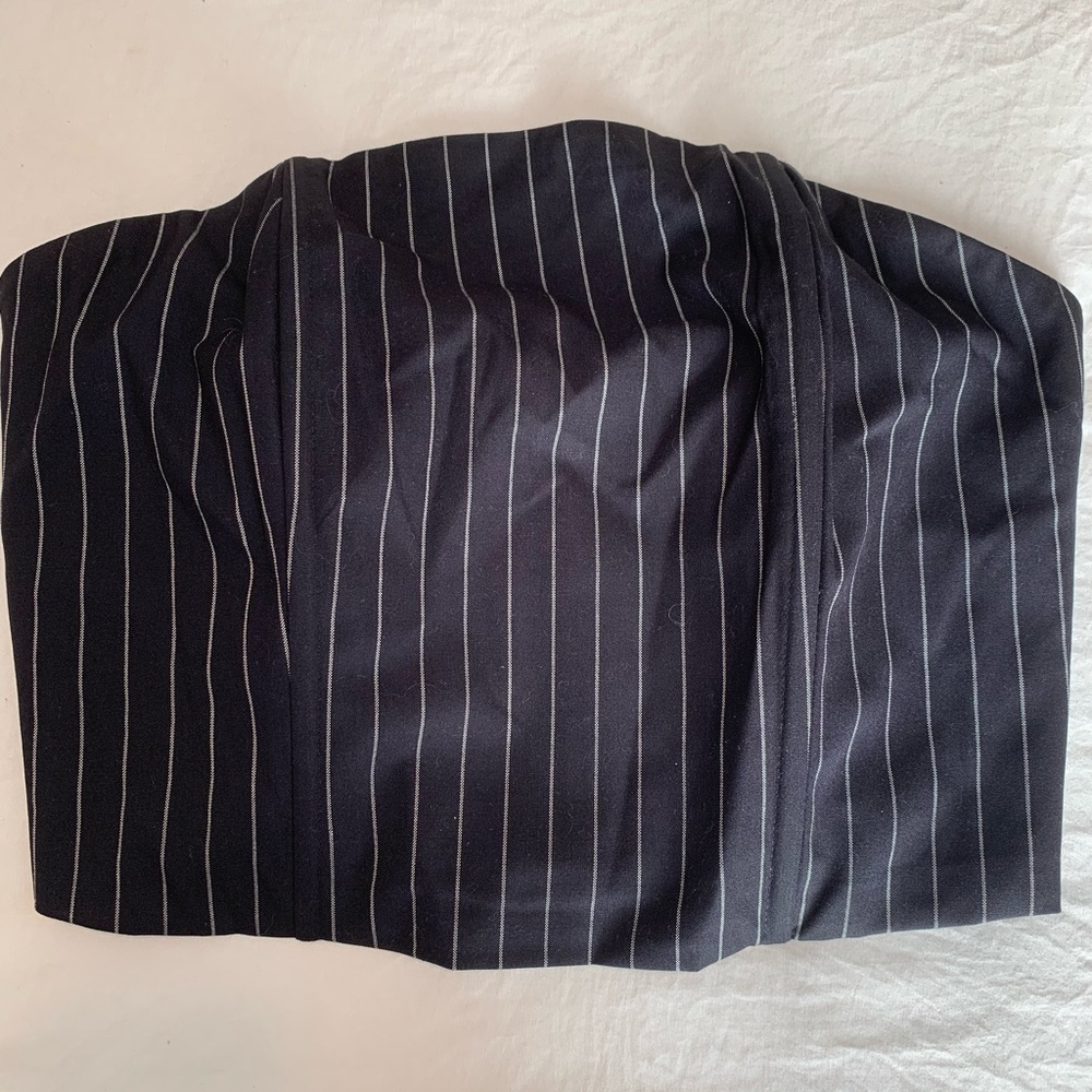 KENDAL & KYLIE CORSET TOP NAVY BLUE